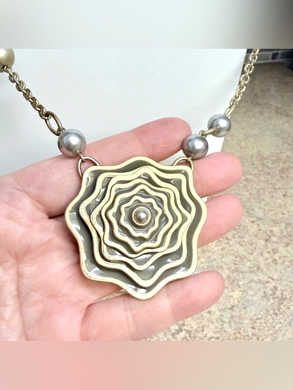 Lia Sophia Garden Rose long necklace - Picture 3 of 5